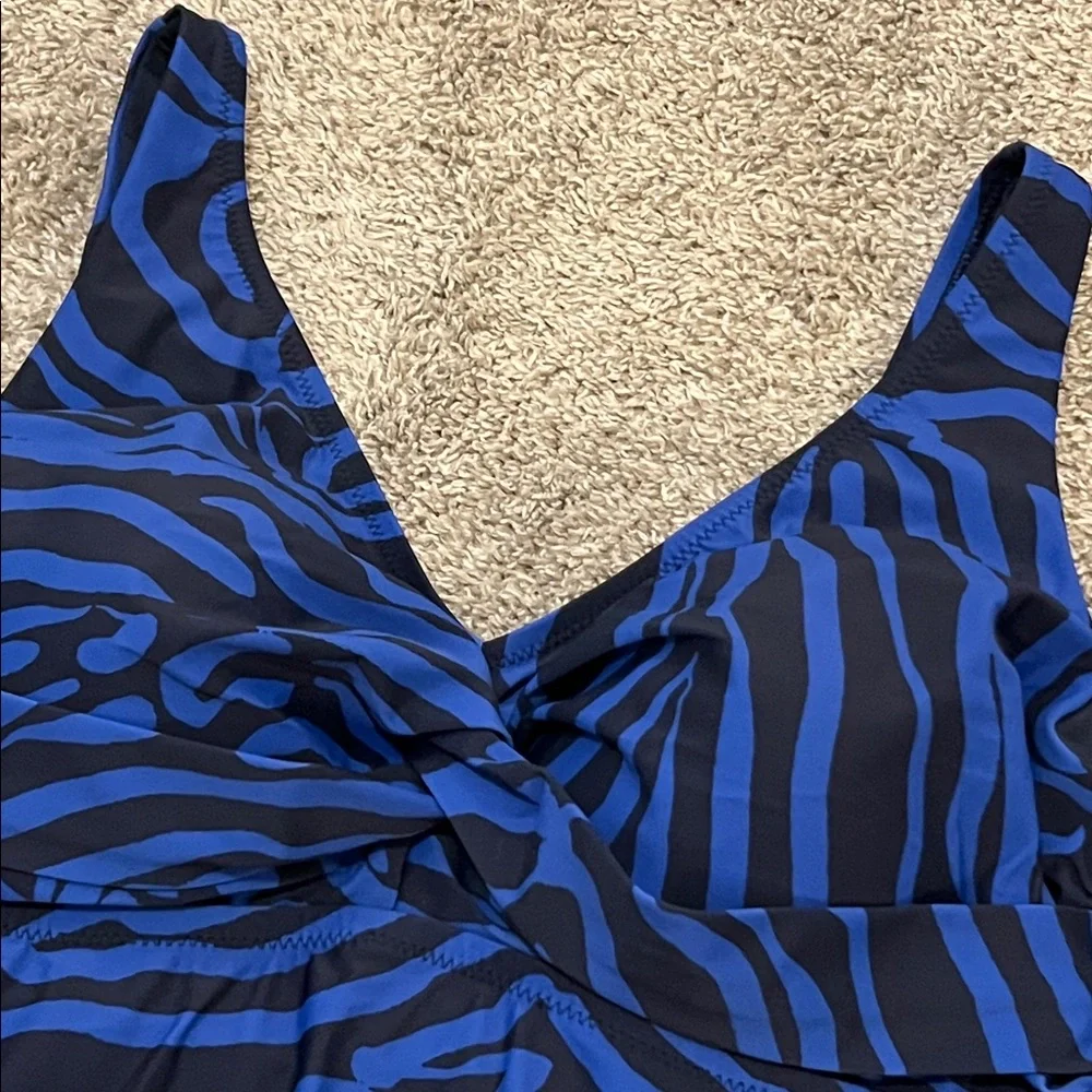 $134 NWT NEW Raisins Curve Women’s Swimsuit‎ Swim Navy Black 22W Lucia Swimsuit